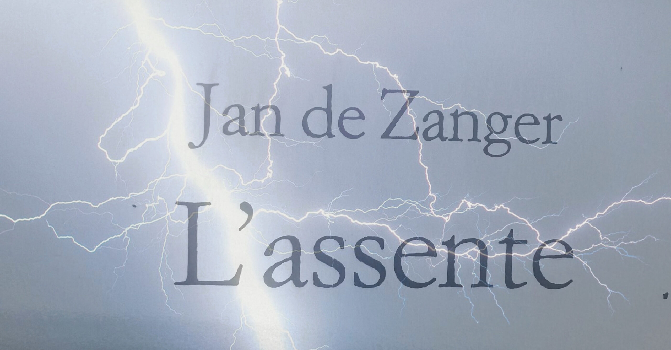 L’assente: un romanzo sul bullismo che scuote le coscienze